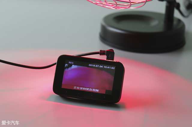 该如何选购行车记录仪 知乎