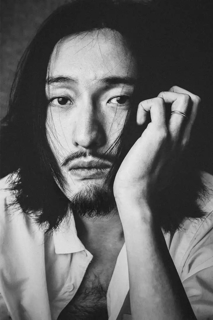 如何看待王传君?