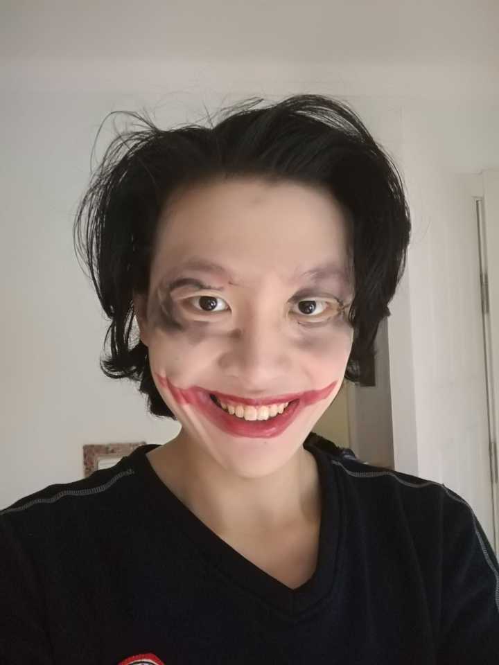 长着一张坏人脸是什么体验?