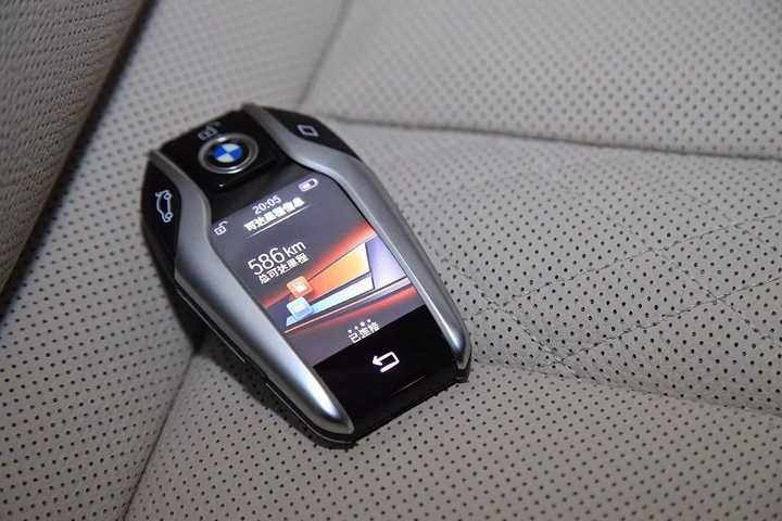 如何评价宝马 530le 49.89 万的定价?