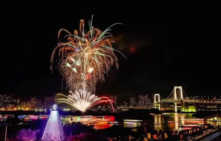 参加日本花火大会应该提前做好哪些准备 知乎