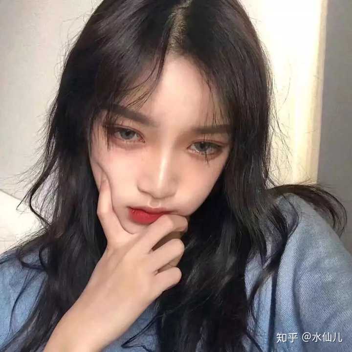 有没有女生用的好看头像,一眼就心动的? - 知乎