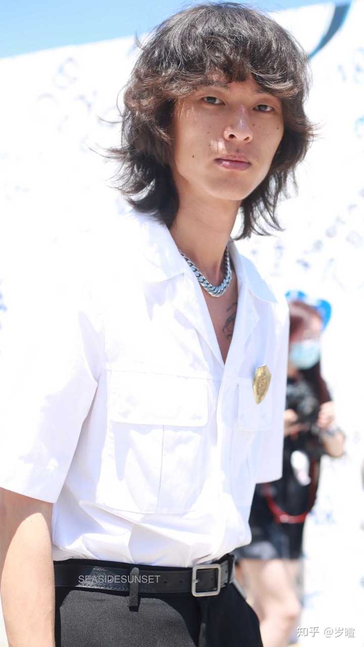 网传《明日之子乐队季》选手杨英格因身体原因退赛,消息可靠吗?