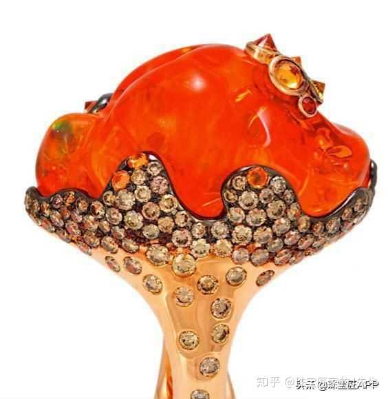 宝石镶嵌工艺中,密镶与群镶有什么区别? - 知乎