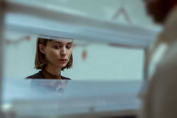 艾什莉·贾德 丨鲁比的天堂岁月  文中图片部分自截,部分来自豆瓣