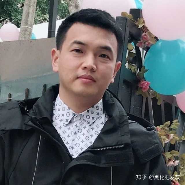 如何评价卢克文工作室的政商社群？ - 知乎