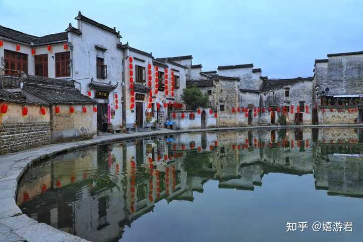 黄山飞来石红楼梦取景图_黄山飞来石的图片_黄山飞来石