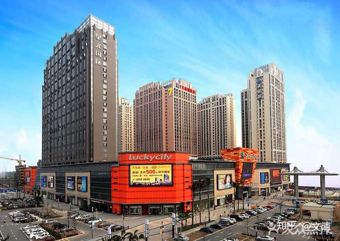 均价:200~400 开业时间:2014年 地址:乐从大道东b270号星光广场天佑城