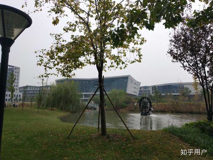 浙江树人学院的宿舍条件如何?校区内有哪些生活设施? - 知乎