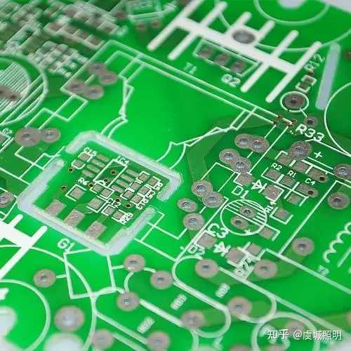 画PCB遇到几条线交叉的,到底应该怎么连? - 知乎