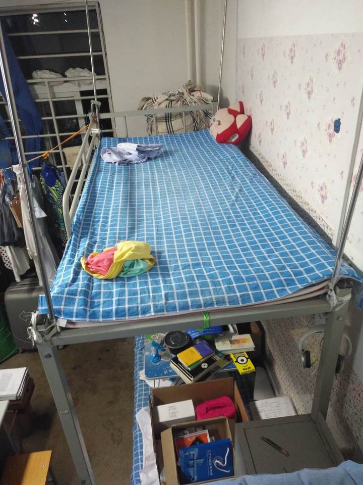 毕业带着行李离开宿舍那一刻你有什么感想?接下来有什么计划?