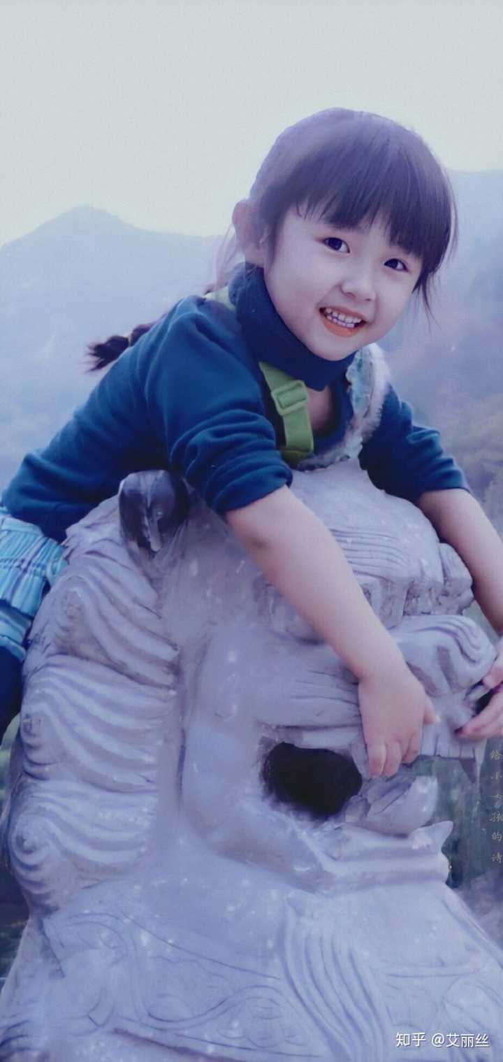 张子枫13岁时候的照片图片