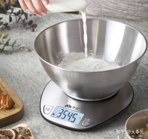 如何挑选一台精确的厨房秤呢?有什么品牌可以推荐的?是电子秤好,还是机械秤呢? - 知乎