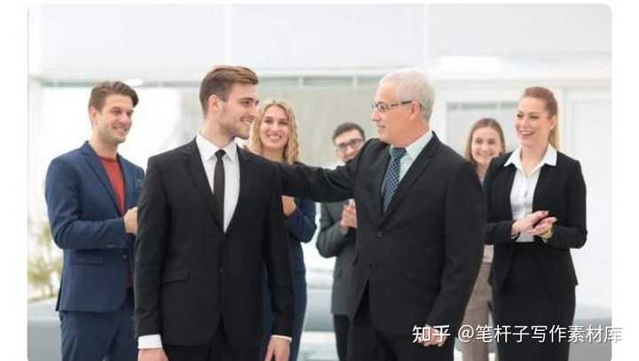 在职场中，如何迅速拉近与领导的关系，成为领导的圈内人？ - 知乎