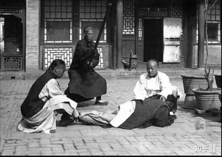 琅琊榜中的重杖四十，两个少掌使没能挺过去，重杖到底有多重？ - 知乎