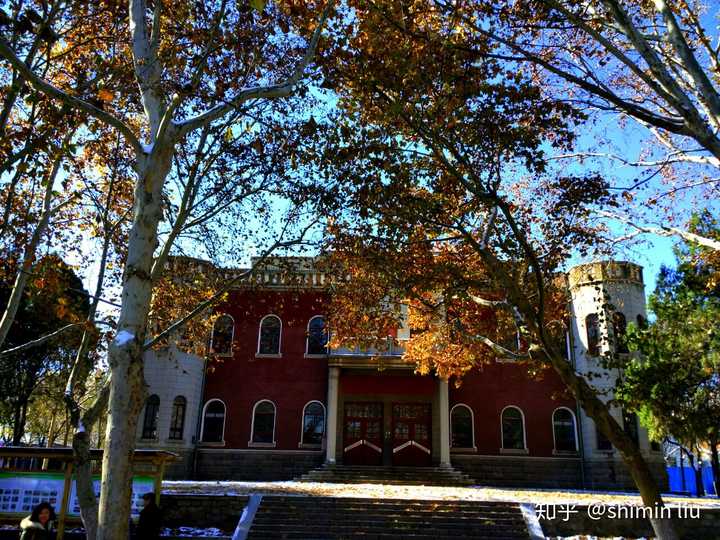 为啥山东农业大学的评价是两边倒,能否走客观评价,明天报考希望给建议