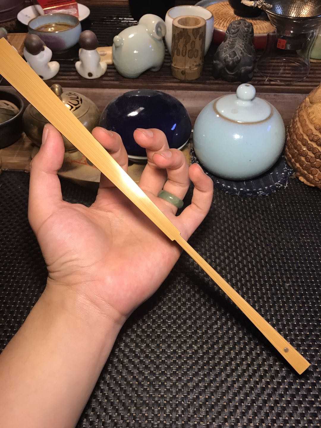 目前最常见的开肩方式有四种 庙门肩,美人肩(也成为