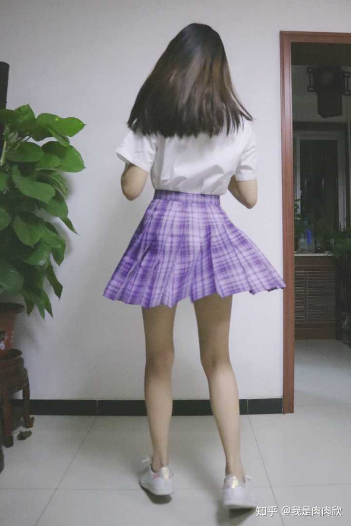 女生什么样的腿才叫好看的腿?