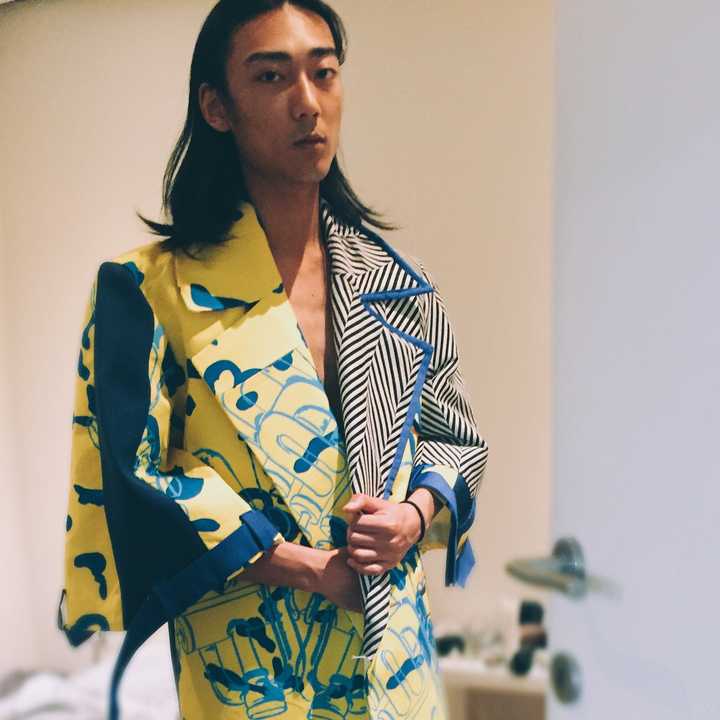 男生怎么样才能留长头发?