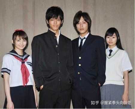 如何评价松坂桃李 握紧拳头向前走的回答 知乎