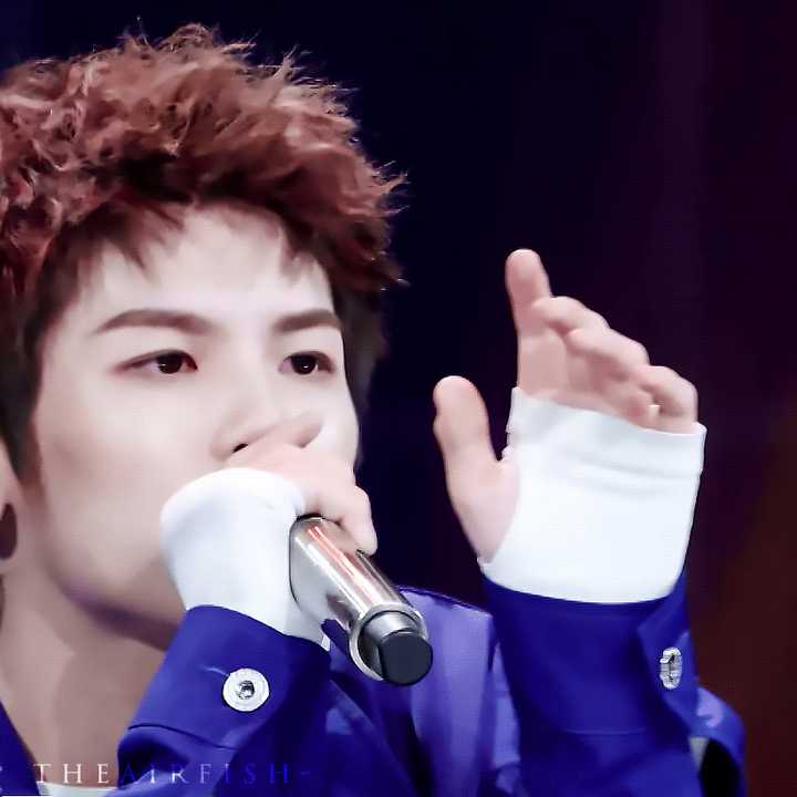 张思源感觉就是rapper来混个脸熟,然后再回去唱rap,对出道没什么想法