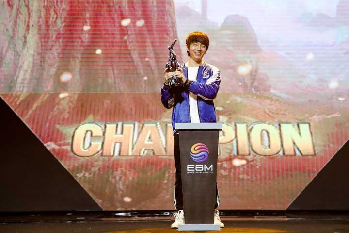 如何看待2019魔兽冬季黄金联赛lyn神夺冠?