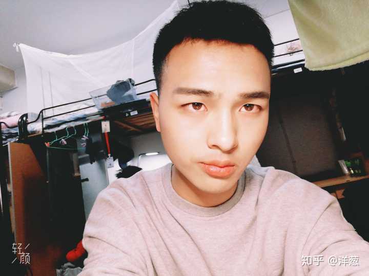 发型对一个男生的颜值有多大影响?