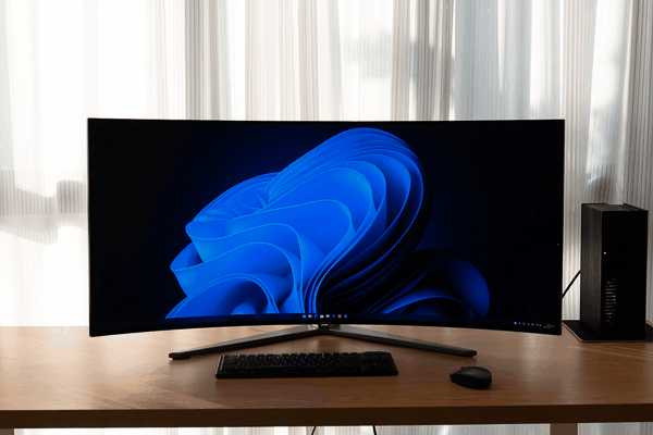 请推荐一款 oled 带鱼屏显示器吧,32英寸以上? - 知乎