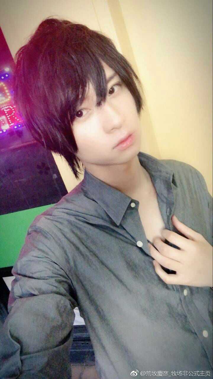 不过日本的深井冰广告还是挺多的 贴