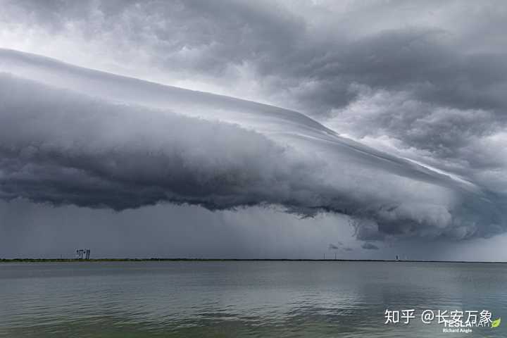 今天凌晨发射场附近的雨层云