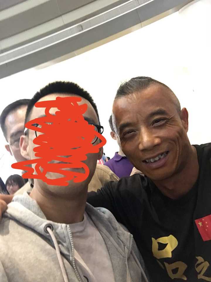 健美人都有一种顽强的坚持,我与水老师