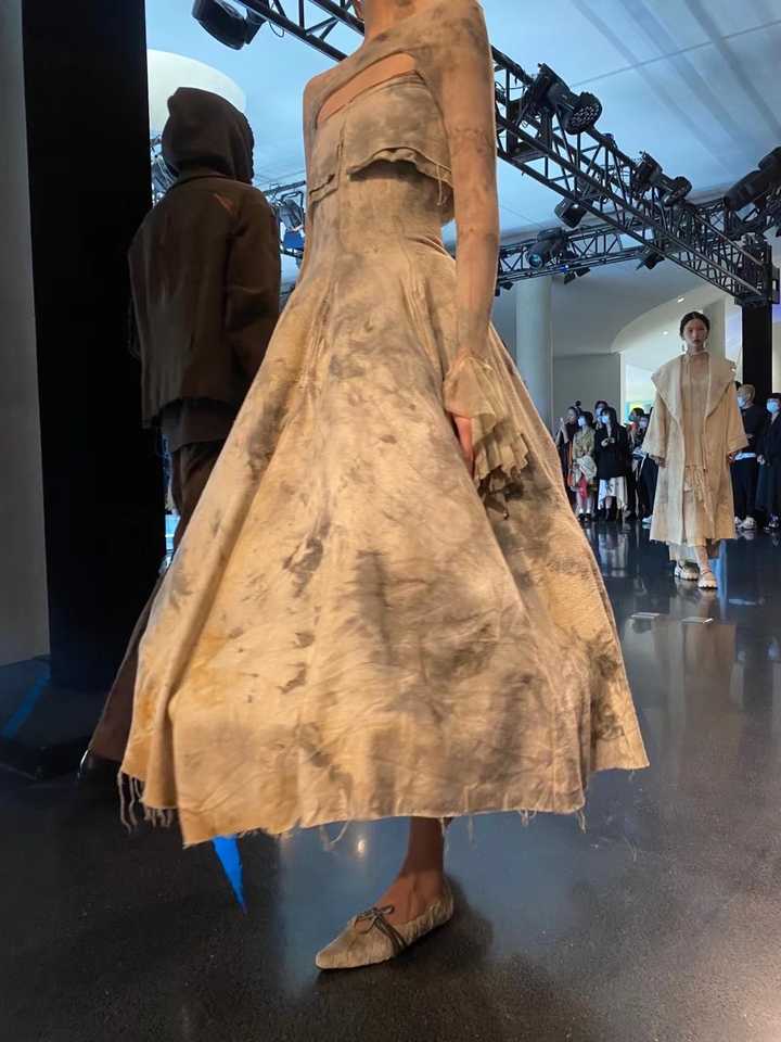 v2-cc5c8523fd2be58c27e3d7d4735c8c70_720w