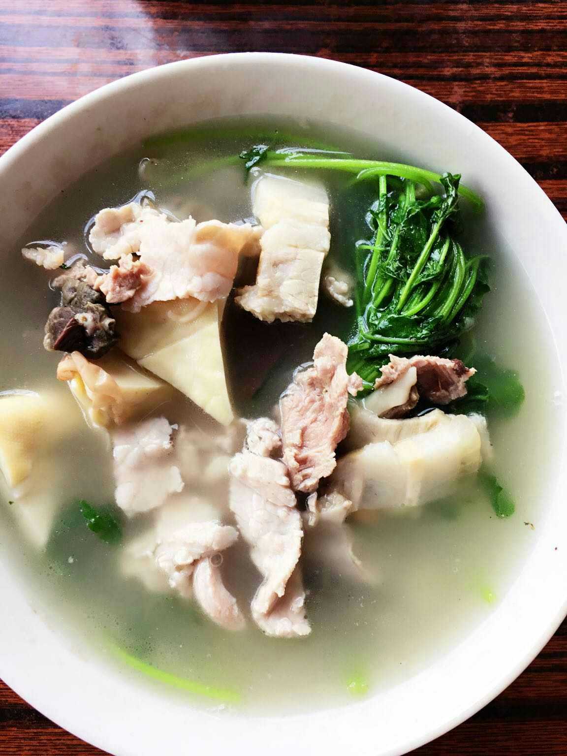 汕头~焯碗益母草猪杂汤来食 欢喜si @vczh 呼唤轮子哥 既然有人看那