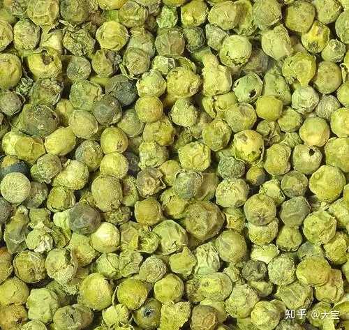 《风味人间 5》提到了很多胡椒种类,如黑胡椒、绿胡椒、毕澄茄、荜茇等胡椒味道上有什么区别?会如何使用? - 知乎