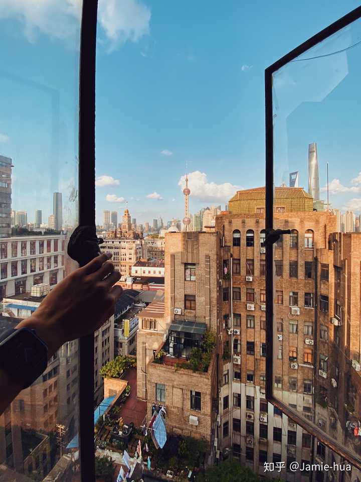 发几张手机里使用iphone11 pro max超广角拍的照片.