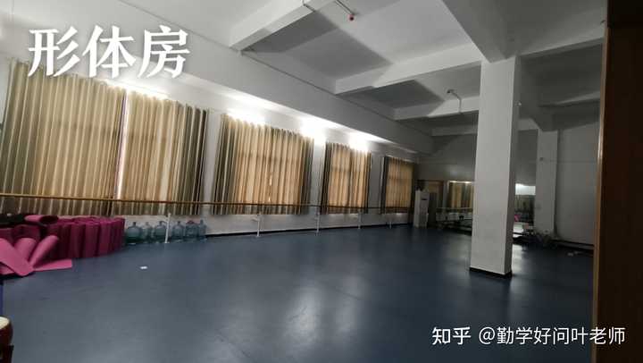 武昌理工学院学费_武昌理工学院官网学费_武昌理工学院学费明细