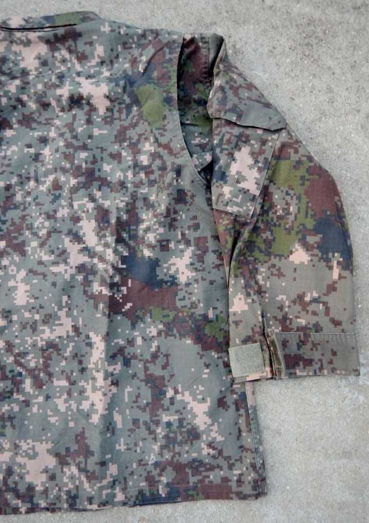 韓国軍 花崗岩迷彩 部材 軟弱者の韓国軍装備