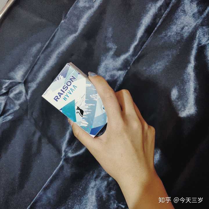 同学介绍买到了铁塔猫,我最喜欢的有三个红酒,酸奶,苏打汽水和冰淇淋