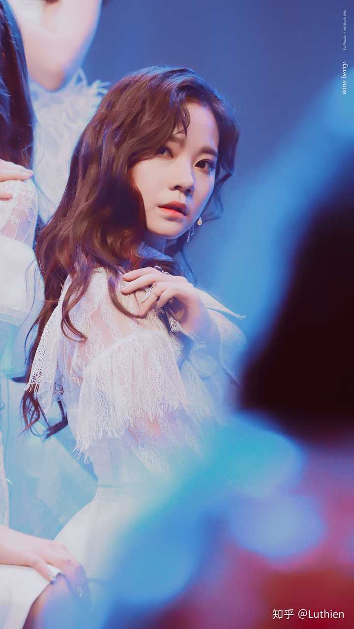 有没有创造101紫宁的美图?或者说说紫宁的资源经历之类的?