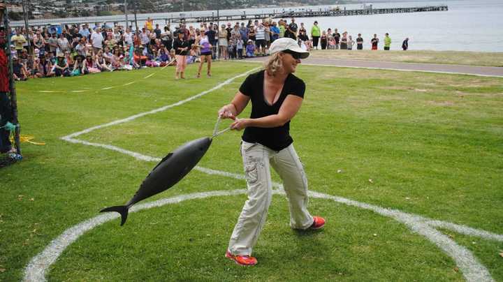 (10) tuna tossing 金枪鱼投掷赛