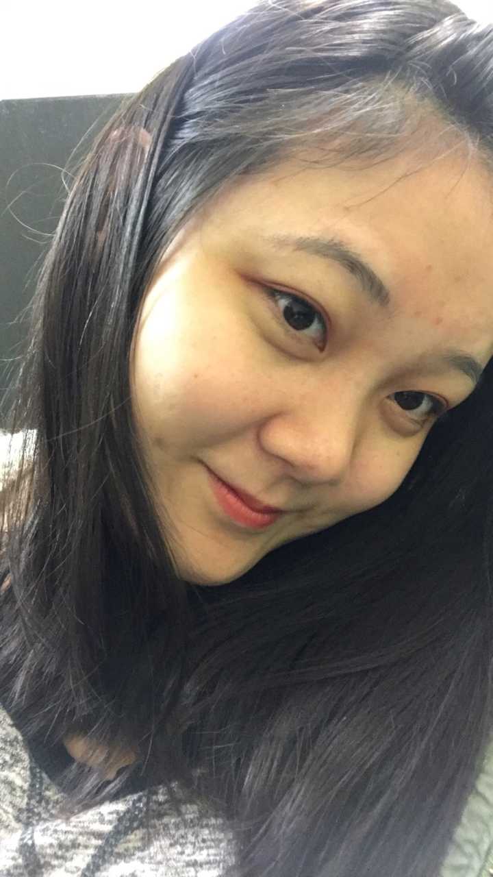 你见过塌鼻子的美女吗?