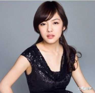 如何评价电视剧《阳光之下》(原名《掌中之物》)?