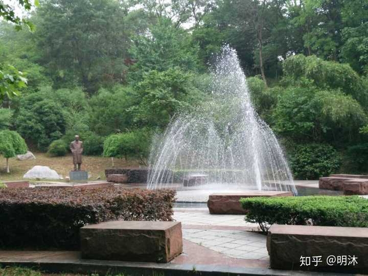 南京工業大學的校園環境如何?