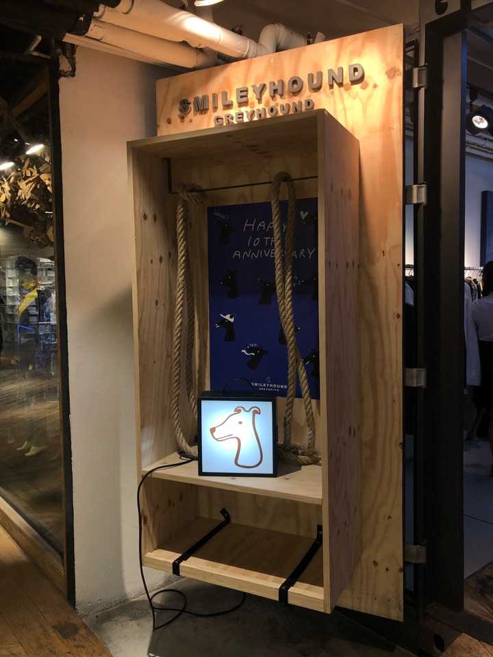 想知道这件衣服是泰国本土品牌吗?