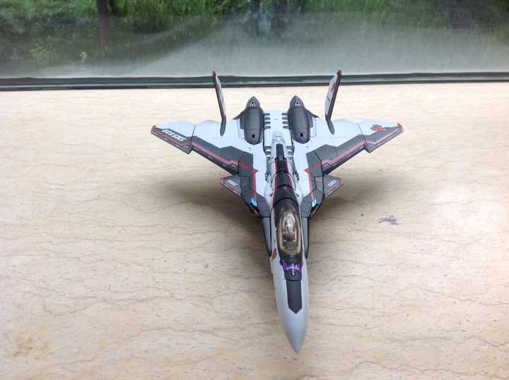 macross f衍生,只在游戏中出现的yf-30,ps,干死金和声!