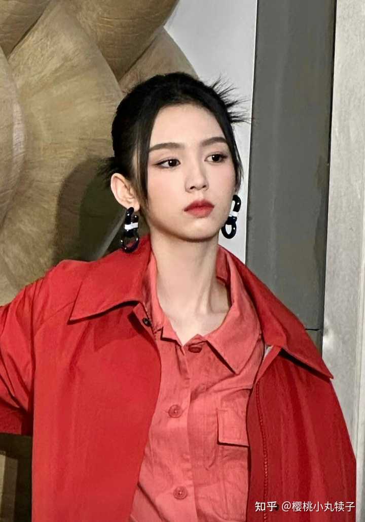 如何评价演员周也的颜值? - 知乎