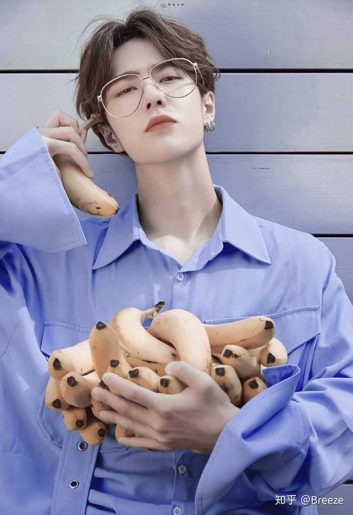 有没有王一博头像,小图大图都和谐那种?