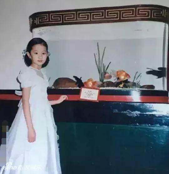 刘亦菲的原名“刘茜美子”中的“茜”念什么? - 知乎
