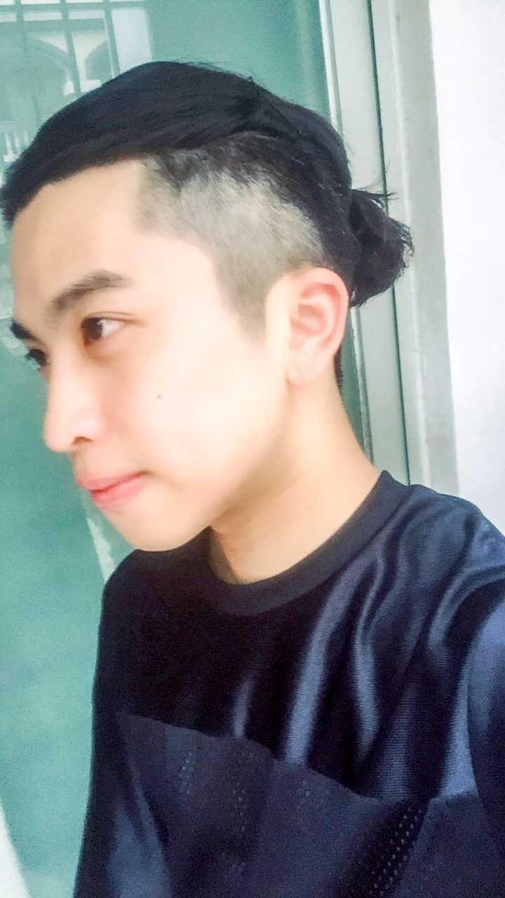男生中分要如何实现 蓄发长度到理发到后期 知乎 男生中分要如何实现 蓄发长度到理发到后期 知乎