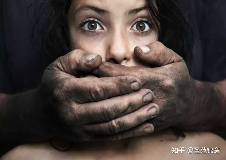 如果在强奸犯脸上刺字,使他人一目了然,能有效减少强奸案保护女性吗?